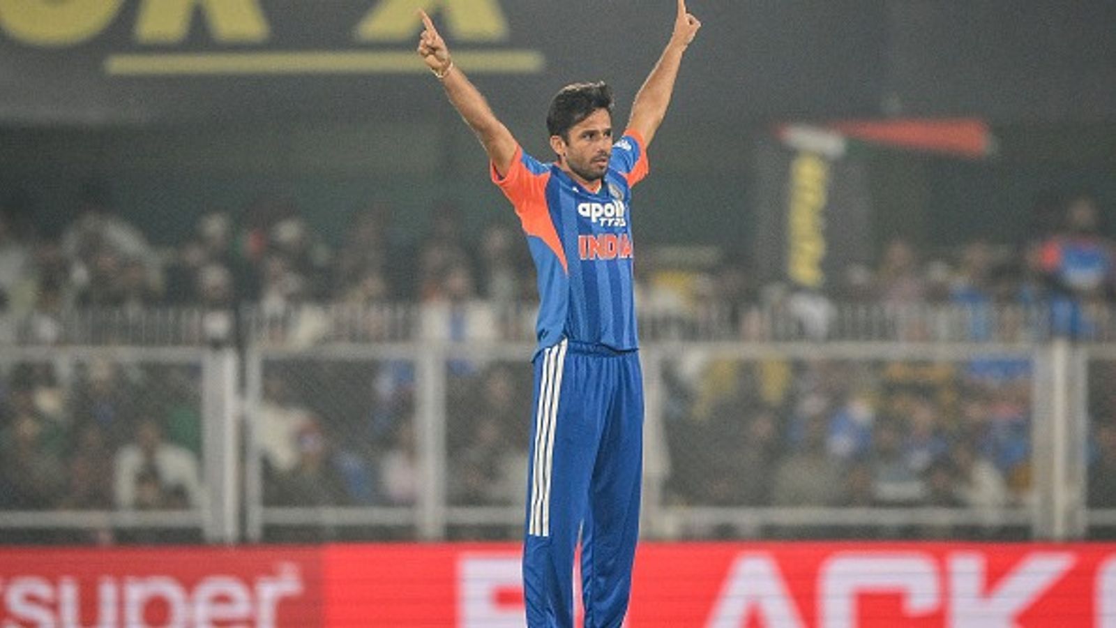 टीम से बाहर हुए तो सालभर की बल्लेबाजों के पसीने छुड़ा देने वाली गेंदबाजी की प्रैक्टिस, धमाकेदार वापसी के बाद बिश्नोई का खुलासा टीम से बाहर हुए तो सालभर की बल्लेबाजों के पसीने छुड़ा देने वाली गेंदबाजी की प्रैक्टिस, धमाकेदार वापसी के बाद बिश्नोई का खुलासा