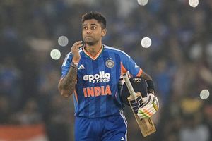 सूर्यकुमार यादव की टीम इंडिया क्या टी20 वर्ल्ड कप 2026 को हल्के में ले रही है? टूर्नामेंट की तैयारियों पर सुनील गावस्कर का बड़ा बयान SportsTak Hindi