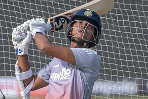 Ranji Trophy: यशस्वी जायसवाल, ऋषभ पंत समेत तीन खिलाड़ी नहीं खेलेंगे Mumbai vs Delhi मैच SportsTak Hindi