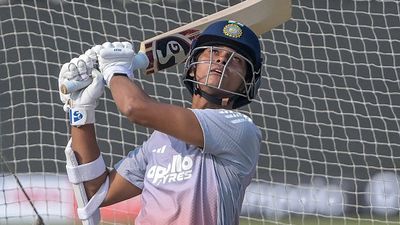 Ranji Trophy: यशस्वी जायसवाल, ऋषभ पंत समेत तीन खिलाड़ी नहीं खेलेंगे Mumbai vs Delhi मैच SportsTak Hindi