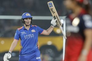 WPL 2026: नेट सिवर-ब्रंट ने लगाया वीमेंस प्रीमियर लीग इतिहास का पहला शतक, 82 मैच और तीन सीजन बाद हुआ ऐसा कमाल SportsTak Hindi