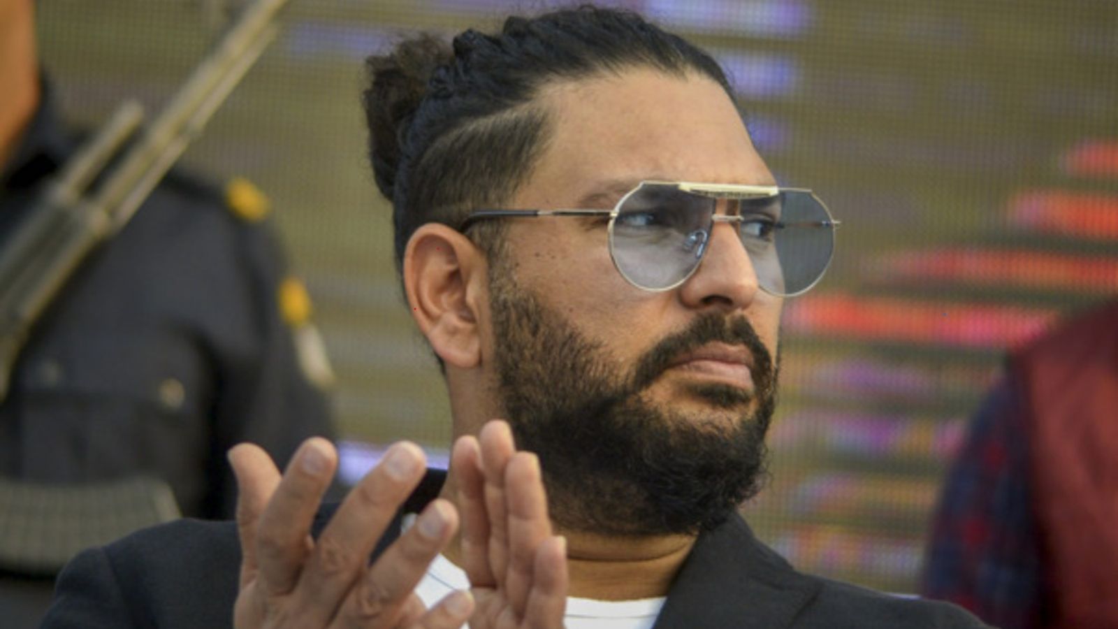 न तो इज्जत मिल रही थी और न किसी का साथ, युवराज सिंह ने क्रिकेट छोड़ने पर अब जाहिर किया दिल का दर्द न तो इज्जत मिल रही थी और न किसी का साथ, युवराज सिंह ने क्रिकेट छोड़ने पर अब जाहिर किया दिल का दर्द