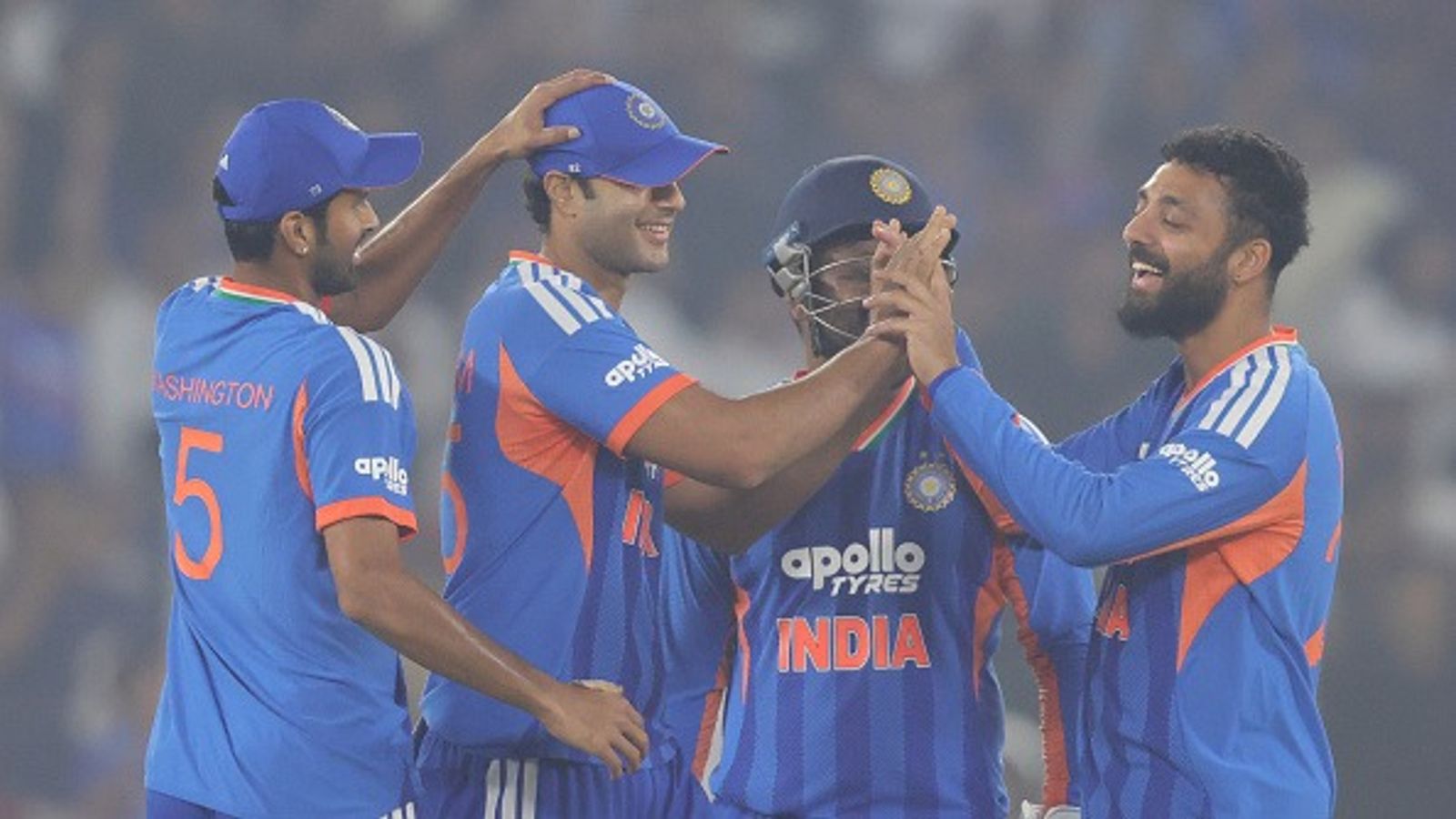 T20 वर्ल्ड कप 2026 से पहले टीम इंडिया को मिली खुखबरी, स्टार ऑलराउंडर की इंजरी से हो सकती है वापसी T20 वर्ल्ड कप 2026 से पहले टीम इंडिया को मिली खुखबरी, स्टार ऑलराउंडर की इंजरी से हो सकती है वापसी