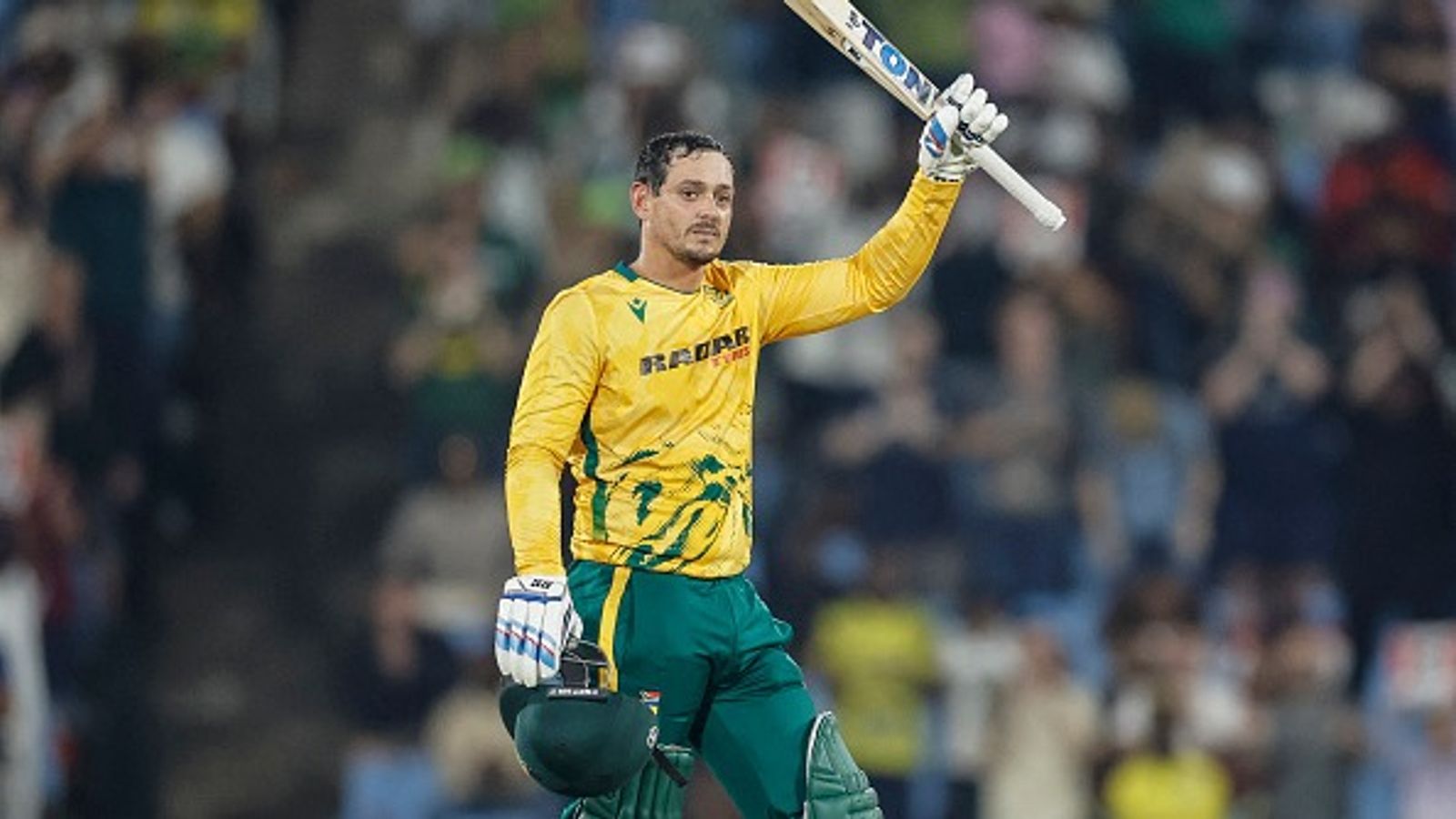 SA vs WI: क्विंटन डिकॉक ने उधारी के बैट से खेली T20I करियर की सबसे बड़ी पारी, शतक ठोक साउथ अफ्रीका को दिलाई ऐतिहासिक जीत SA vs WI: क्विंटन डिकॉक ने उधारी के बैट से खेली T20I करियर की सबसे बड़ी पारी, शतक ठोक साउथ अफ्रीका को दिलाई ऐतिहासिक जीत