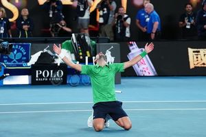 AUS Open : सिनर से पिछली 3 हार का जोकोविच ने लिया बदला, 25वें ग्रैंडस्लैम के लिए फाइनल में रखा कदम SportsTak Hindi