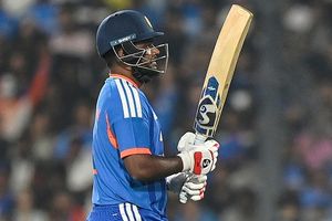 IND vs NZ : टीम इंडिया में सूर्यकुमार यादव ने किए 3 बड़े बदलाव, जानें संजू सैमसन को Playing XI में जगह मिली या नहीं ? SportsTak Hindi