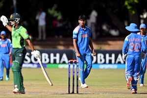 U19 वर्ल्ड कप 2026 में भारत से हारकर पाकिस्तान हुआ बाहर, टीम इंडिया ने सेमीफाइनल में बनाई जगह SportsTak Hindi