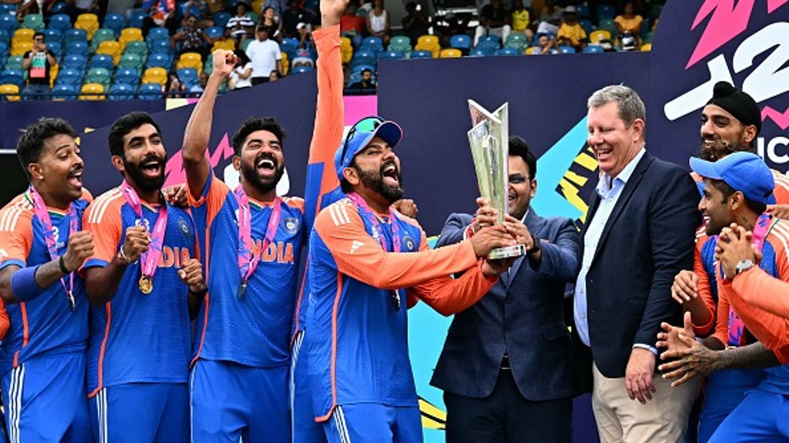 T20 WC: इन टीमों ने दो- दो बार जीता है वर्ल्ड कप, कब- कहां और कैसे, जानें सबकुछ T20 WC: इन टीमों ने दो- दो बार जीता है वर्ल्ड कप, कब- कहां और कैसे, जानें सबकुछ