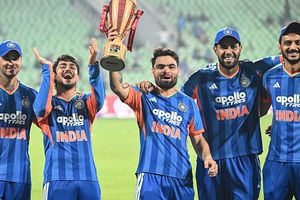 भारत के लिए पहली बार टी20 वर्ल्ड कप खेलेंगे ये पांच खिलाड़ी, एक तो 2017 से है टीम का हिस्सा SportsTak Hindi