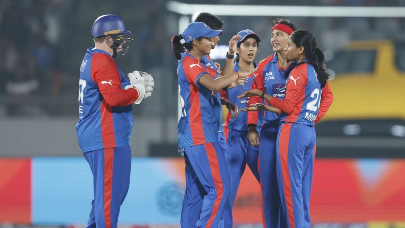 WPL 2026: दिल्ली कैपिटल्स ने लगातार चौथी बार फाइनल में बनाई जगह, गुजरात को दी मात, अब आरसीबी से टक्कर WPL 2026: दिल्ली कैपिटल्स ने लगातार चौथी बार फाइनल में बनाई जगह, गुजरात को दी मात, अब आरसीबी से टक्कर