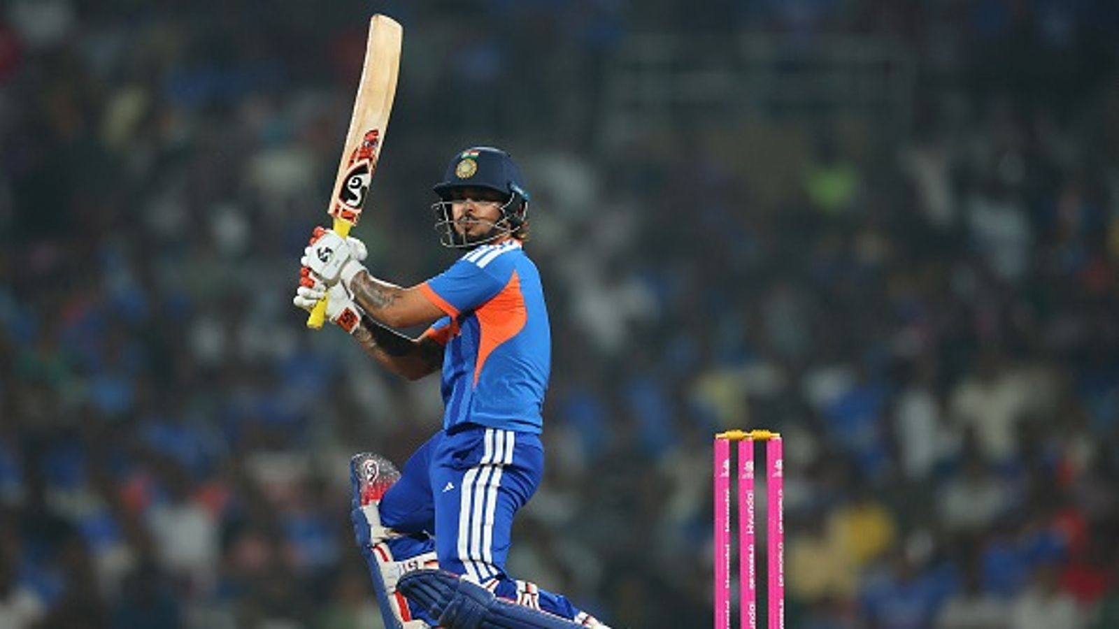 भारत के लिए T20 WC के पहले मैच में संजू सैमसन खेलेंगे या इशान किशन, सूर्यकुमार यादव ने दी अहम जानकारी भारत के लिए T20 WC के पहले मैच में संजू सैमसन खेलेंगे या इशान किशन, सूर्यकुमार यादव ने दी अहम जानकारी