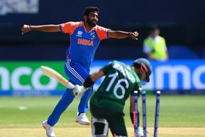 पाकिस्तान क्रिकेट बोर्ड ने दिया बड़ा संकेत, ले सकता है यू- टर्न, भारत के खिलाफ खेल सकता है मुकाबला SportsTak Hindi