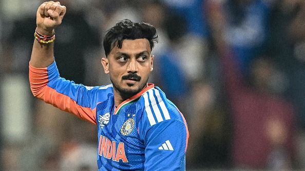 T20 World Cup: वानखेड़े की चौंकाने वाली पिच ने टीम इंडिया के ड्रेसिंग रूम में मचा दी थी खलबली, अक्षर पटेल का खुलासा