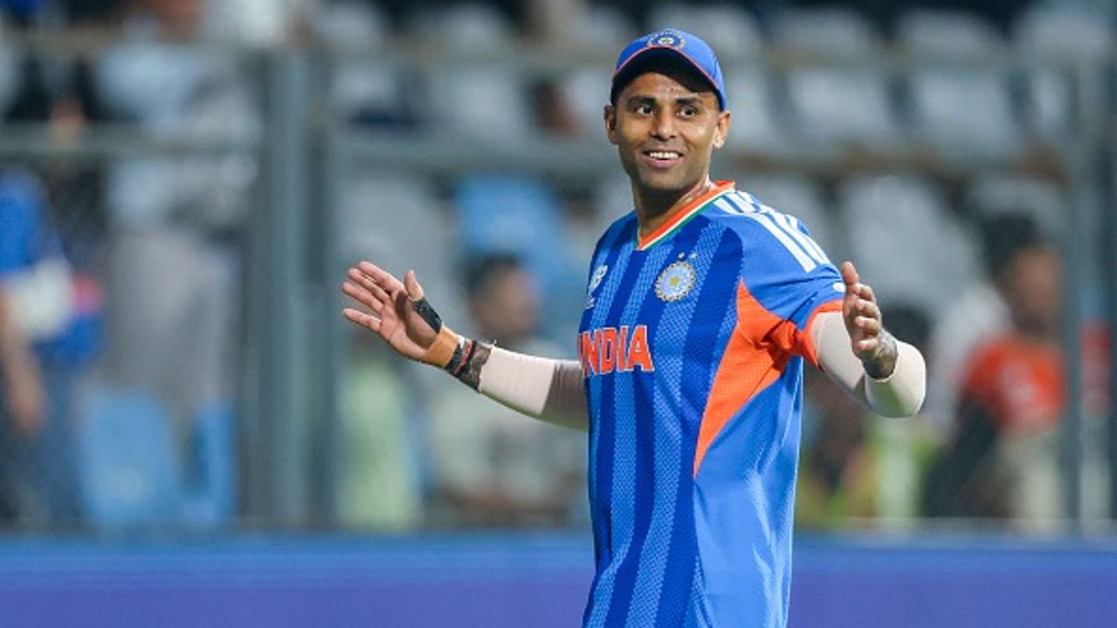 T20 World Cup 2026: टीम इंडिया के दूसरे मैच से पहले प्रैक्टिस सेशन कैंसिल, सामने आई वजह T20 World Cup 2026: टीम इंडिया के दूसरे मैच से पहले प्रैक्टिस सेशन कैंसिल, सामने आई वजह