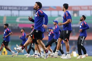 T20 World Cup 2026: पाकिस्तान की अब खैर नहीं! हाईवोल्टेज मैच से पहले टीम इंडिया ने बदली अपनी रणनीति SportsTak Hindi