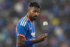 IND vs PAK : पाकिस्तान के खिलाफ मुकाबले से पहले हार्दिक पंड्या ने का विस्फोटक बयान, कहा - मैं आर्मी की तरह... SportsTak Hindi