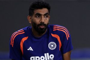 T20 World Cup 2026 खिलाड़ियों के लिए साबित हो रहा घातक, 7 खिलाड़ी हो गए बाहर, 4 को छोड़ने पड़ गए मैच SportsTak Hindi