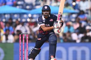 T20 World Cup 2026: अमेरिका ने नामीबिया को हराकर टूर्नामेंट से किया बाहर, भारतीय मूल के खिलाड़ियों के दम पर 31 रन से जीता मैच SportsTak Hindi