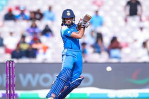 IND vs AUS: टीम इंडिया में हुई इस धाकड़ बल्लेबाज की वापसी, चोट की वजह से होना पड़ा था बाहर SportsTak Hindi