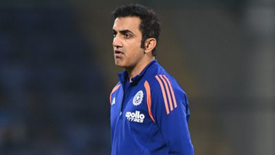 गौतम गंभीर बनेंगे राजस्थान रॉयल्स का हिस्सा! तीन रोल्स का मिला ऑफर पर सामने आई यह अड़चन SportsTak Hindi