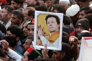 दुनियाभर के 14 कप्तानों ने इमरान खान के मसले पर पाकिस्तान को घेरा, चिट्ठी लिखकर रखी ये 3 मांग SportsTak Hindi