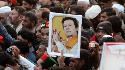 दुनियाभर के 14 कप्तानों ने इमरान खान के मसले पर पाकिस्तान को घेरा, चिट्ठी लिखकर रखी ये 3 मांग SportsTak Hindi