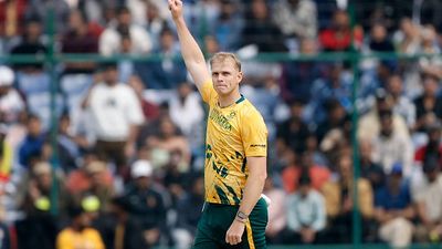 टीम इंडिया को सुपर 8 मैच के लिए साउथ अफ्रीकी गेंदबाज ने चेताया, कहा - वो काफी खतरनाक तो हम... Corbin Bosch of South Africa