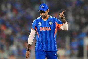 सूर्यकुमार यादव का सुपर 8 से पहले बढ़ा सिरदर्द! चौथे मैच में जीत के बाद ये क्या कहा ? SportsTak Hindi