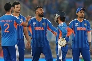 शिवम दुबे नहीं, इस खिलाड़ी को मिला टीम इंडिया के इम्पैक्ट प्लेयर का अवॉर्ड, साथ में चेतावनी भी दी, Video SportsTak Hindi