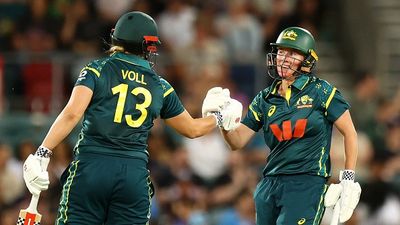 जॉर्जिया और मूनी की तूफ़ानी बैटिंग से जीती ऑस्ट्रेलिया, भारत को दूसरे T20 में 19 रन से मिली हार Georgia Voll and Beth Mooney of Australia