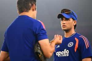 IND vs SA मैच से पहले अभिषेक शर्मा ने की सिर्फ 20 मिनट बैटिंग प्रैक्टिस, तीन बार डक पर आउट होने के बावजूद देरी से रखा नेट्स में कदम SportsTak Hindi