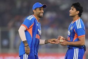 अभिषेक शर्मा की चिंता करने वालों को सूर्या ने चेताया, बोले- अब जो टीमें उनका सामना करेगी, उनके लिए परेशान हूं SportsTak Hindi