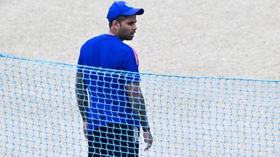 T20 वर्ल्ड कप में क्या ऑफ स्पिनर से घबरा गई है टीम इंडिया ? सूर्यकुमार यादव ने कहा - मैं मानता हूं कि... India captain Suryakumar Yadav in this frame. (Getty)