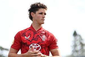 ऑस्ट्रेलिया के T20 वर्ल्ड कप से बाहर होने पर खुश इंग्लैंड का धुरंधर, कहा - 'ये देखकर अच्छा लगा' SportsTak Hindi