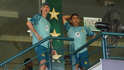 पाकिस्तानी टीम का हेड कोच बना, अब नहीं मिल रही नौकरी, पंजाब किंग्स में खेले खिलाड़ी ने सुनाई आपबीती SportsTak Hindi