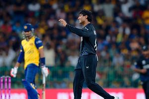 T20 WC : श्रीलंका टी20 वर्ल्ड कप से बाहर, न्यूजीलैंड ने 61 रनों की जीत से सेमीफाइनल की तरफ बढ़ाया कदम SportsTak Hindi