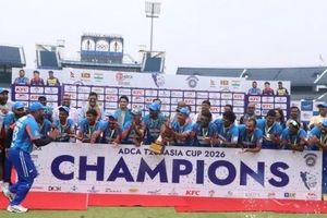 टी20 वर्ल्ड कप के बीच भारत की इस टीम ने रचा इतिहास, श्रीलंका को हराकर जीता पहला एशिया कप SportsTak Hindi