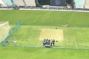 IND vs WI : भारत-वेस्ट इंडीज के बीच कैसी होगी पिच? रन बरसेंगे या स्पिनर्स बरपाएंगे कहर? जानें सब कुछ SportsTak Hindi