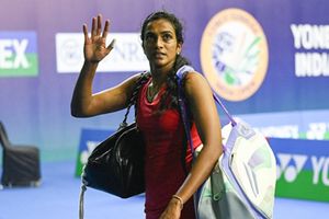 US-Israel attacks Iran: इजराइल और ईरान के बीच जंग में फंसी पीवी सिंधु, सात्विक-चिराग पर भी आई बड़ी अपडेट SportsTak Hindi