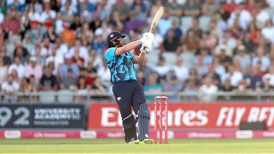 US-Israel attacks Iran: 'क्या आप हमें घर पहुंचा सकते हैं', इंग्लैंड के स्टार क्रिकेटर ने टीम को बचाने के लिए पीएम से लगाई गुहार SportsTak Hindi