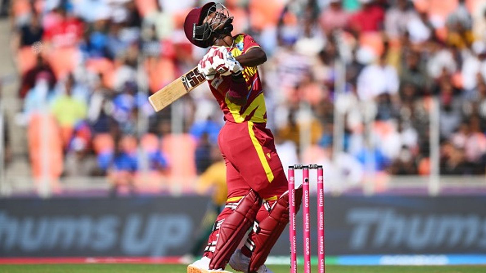 T20 World Cup 2026: भारतीय थ्रोडाउन स्पेशलिस्ट ने कैसे बढ़ाई वेस्ट इंडीज के बल्लेबाजों की ताकत? एक फोन कॉल ने बदली किस्मत अभिषेक जैन का सामना करने वाले पहले बल्लेबाज शेरफेन रदरफोर्ड थे (PC: Getty)