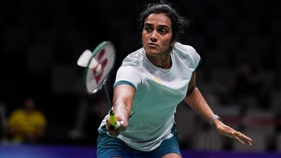 US-Israel attacks Iran: पीवी सिंधु ऑल इंग्लैंड चैंपियनशिप से बाहर! दो दिन से दुबई में फंसी हुई हैं भारतीय स्टार SportsTak Hindi