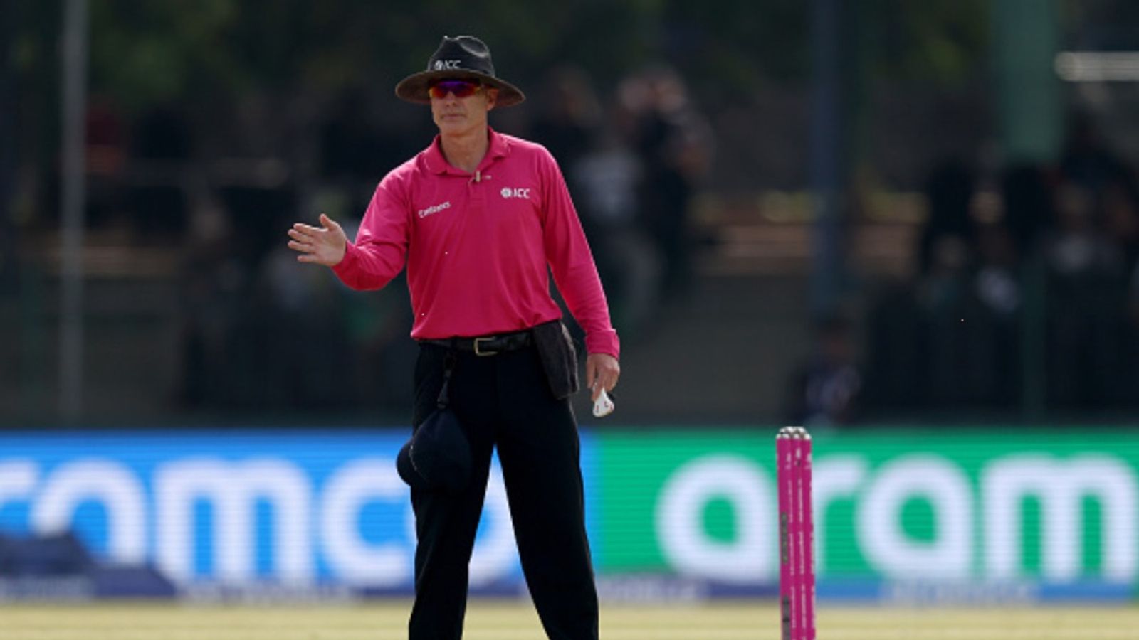 T20 World Cup सेमीफाइनल के अंपायर-मैच रेफरी का ऐलान, भारत-इंग्लैंड मुकाबले में इन्हें मिला जिम्मा क्रिस गैफनी आईसीसी एलिट पैनल के अंपायर हैं. (Photo: Getty)