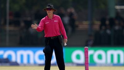 T20 World Cup सेमीफाइनल के अंपायर-मैच रेफरी का ऐलान, भारत-इंग्लैंड मुकाबले में इन्हें मिला जिम्मा SportsTak Hindi