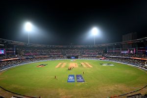 IND vs ENG : भारत-इंग्लैंड के बीच अगर बारिश से धुला मैच तो किसे मिलेगा फाइनल खेलने का मौका? ICC का नियम आया सामने SportsTak Hindi