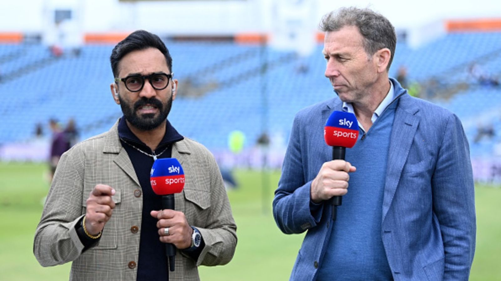 'इन दोनों ने कहा था कि...', दिनेश कार्तिक ने पाकिस्तान को लेकर नासिर हुसैन-आथर्टन का उड़ाया मजाक दिनेश कार्तिक और माइक आथर्टन. (Photo: Getty)