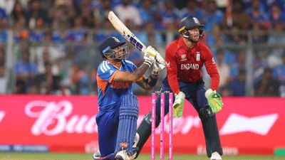 भारत ने बनाया T20 World Cup में सबसे ज्यादा छक्के उड़ाने का वर्ल्ड रिकॉर्ड, इस टीम को पछाड़ा SportsTak Hindi