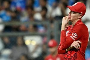 इंग्लैंड की हार के बाद कप्तान हैरी ब्रूक का संजू सैमसन का कैच छोड़ने पर छलका दर्द, कहा - मैं अपने हाथों को... SportsTak Hindi