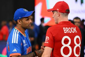 IND vs ENG: सूर्यकुमार यादव को इंग्लैंड की बैटिंग ने किया हैरान, ब्रूक से की बात, बोले- अरे और कितने... SportsTak Hindi
