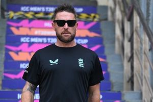 T20 World Cup: क्या ब्रेंडन मैक्कलम इंग्लैंड के हेड कोच बने रहना चाहते हैं? भारत के हाथों हार के बाद फ्यूचर को लेकर तोड़ी चुप्पी SportsTak Hindi